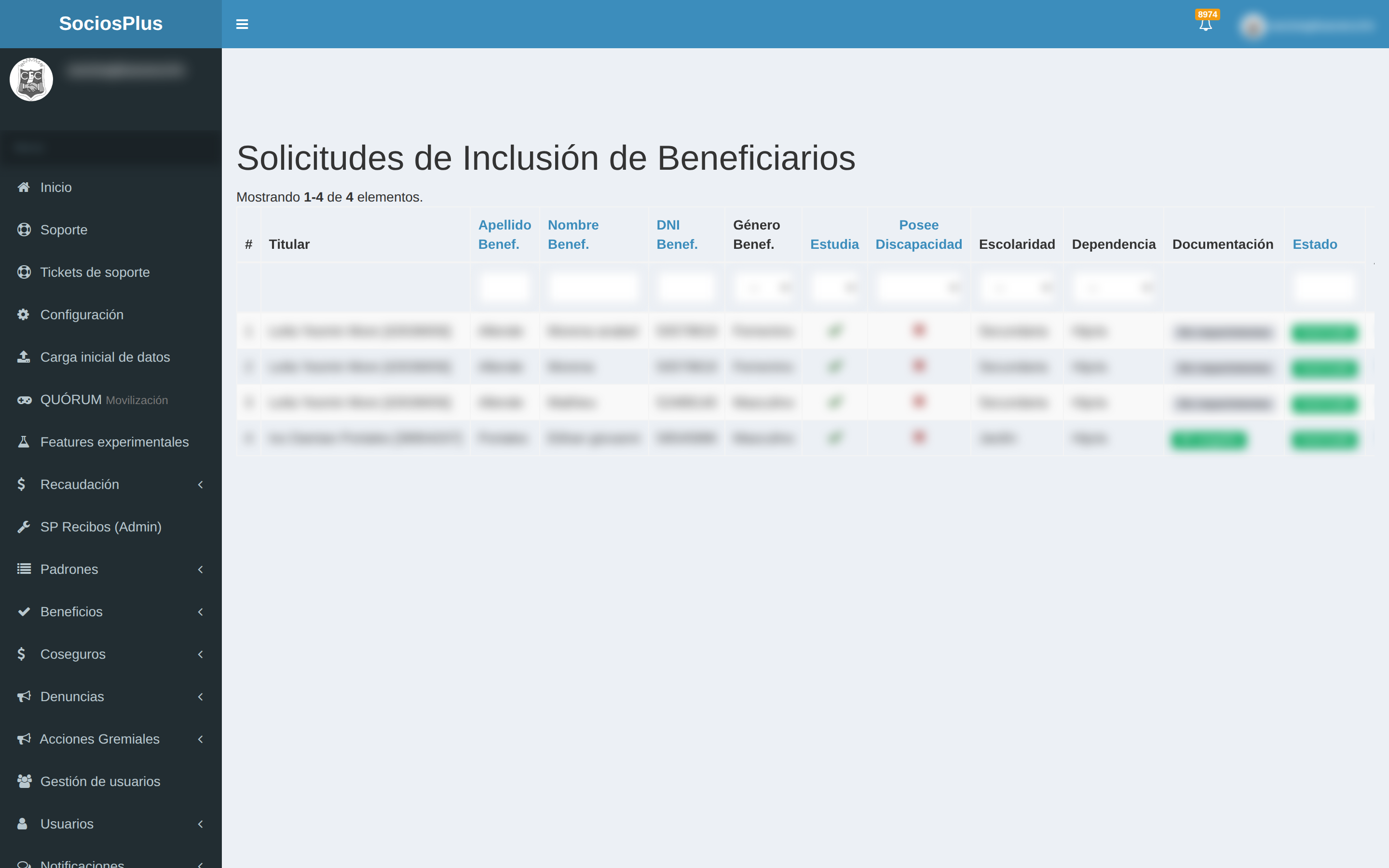 Pantalla de SociosPlus en escritorio: Cómo crear solicitud de documentación a familiar a cargo — paso 1 de 2